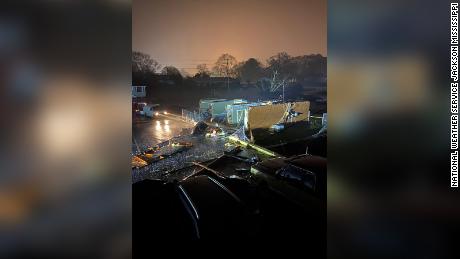 Tornadoes touched down in central Mississippi, damaging buildings 