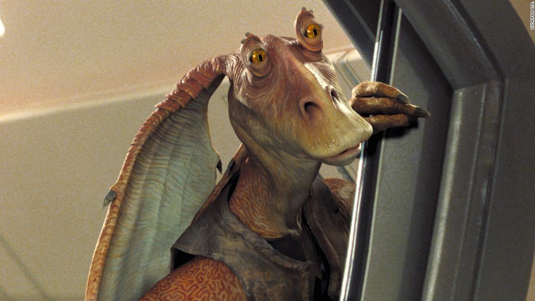 Jar Jar Binks was based on a design that included blending an emu with a duck-billed dinosaur. His short thighs were responsible for his bird-like walk. 