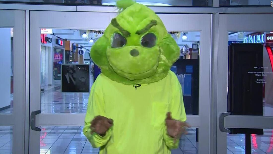 Crossgates Mall - The Grinch might have invented the