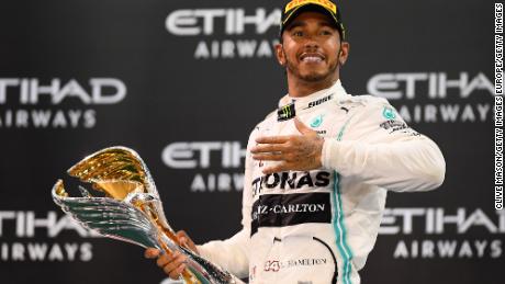 Lewis Hamilton: &#39;Shocking&#39; F1 race still going ahead
