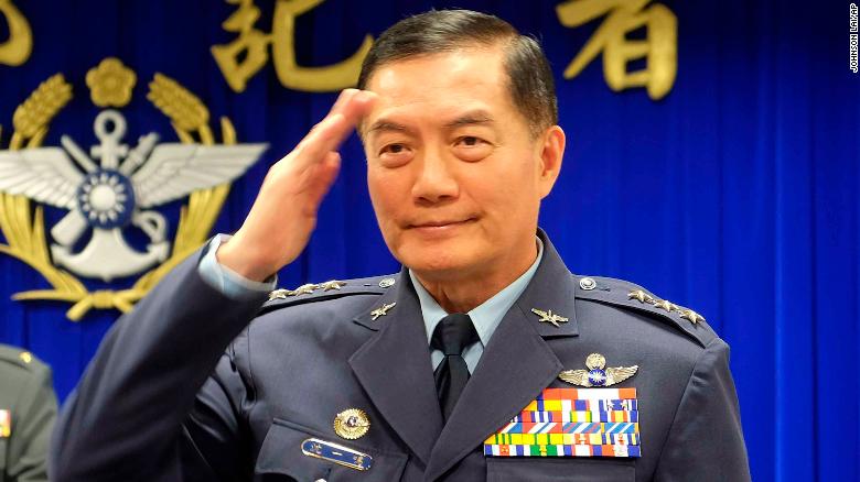 台湾最高军事官员沉一鸣将军在坠机事故中丧生。