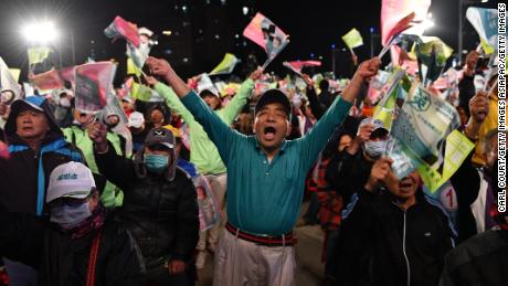 Taiwan&#39;s President thanks voters after winning reelection