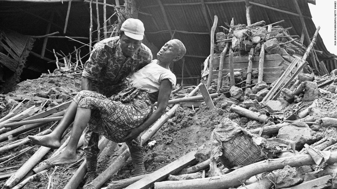 Biafra war: Survivors relive account 50 years after Nigerian civil war ends - CNN