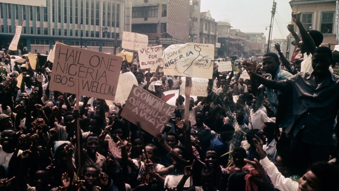 Nigerians in Lagos react to news of the Biafrian surrender following the announcement of a ceasefire on January 12, 1970.