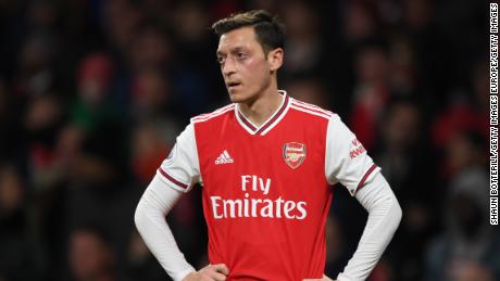 Mesut Özil&#39;s criticism of the Chinese government&#39;s treatment of Uyghur Muslims hasn&#39;t affected his popularity among Chinese football fans.