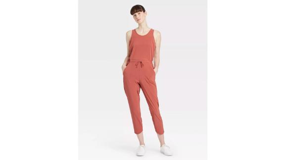 target athletic joggers
