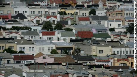 Mal ballena flexible Precios imposibles: ¿cuánto cuesta una vivienda en California? - CNN Video
