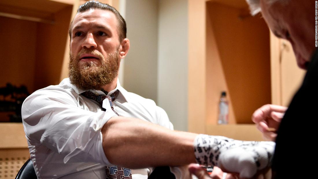 McGregor has his hands wrapped.