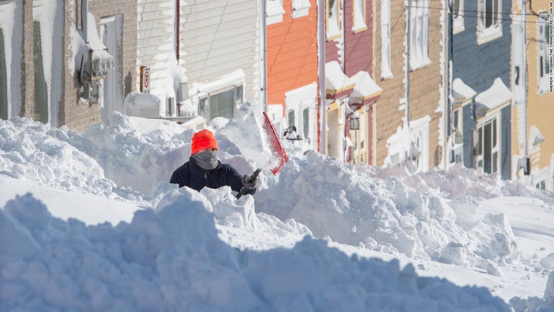 Newfoundland snow Residents digging their way out of recordbreaking