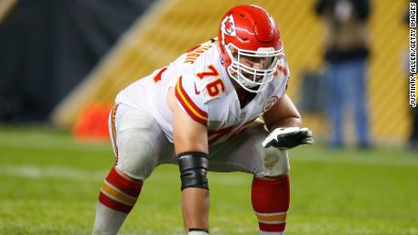 Laurent Duvernay-Tardif: The first medical doctor playing in the NFL is in Super Bowl LIV
