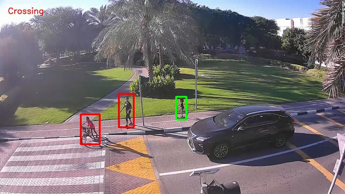The company&#39;s system uses sensors and artificial intelligence to anticipate hazards such as jaywalkers and drivers on dangerous trajectories. 
