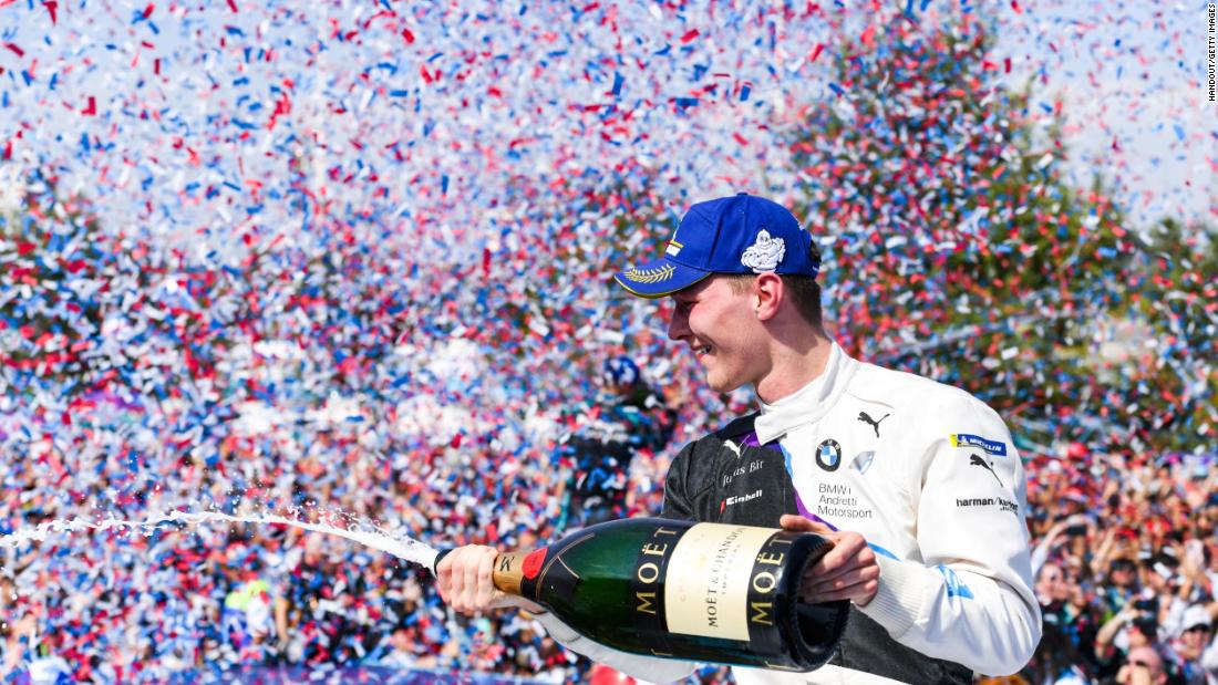 &lt;strong&gt;Santiago, Chile, R3:&lt;/strong&gt; Victory goes to Maximilian Günther of the BMW i Andretti Motorsport team. 
