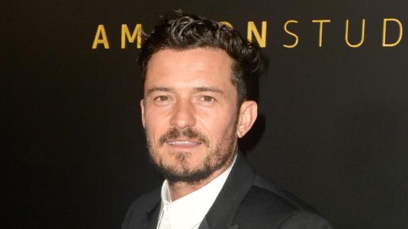 Orlando Bloom Needs Your Help To Find His Dog Cnn