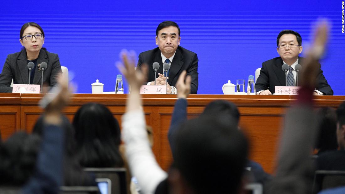 Health officials hold a news conference in Beijing on January 22, 2020.