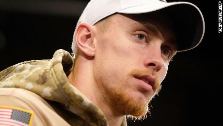 49ers George Kittle is treating the family of a fallen Army sergeant to the Super Bowl