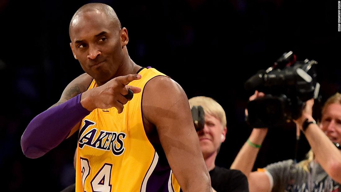 NBA All-Stars to Wear Kobe's No. 24 And Gianna's No. 2 - Bloomberg