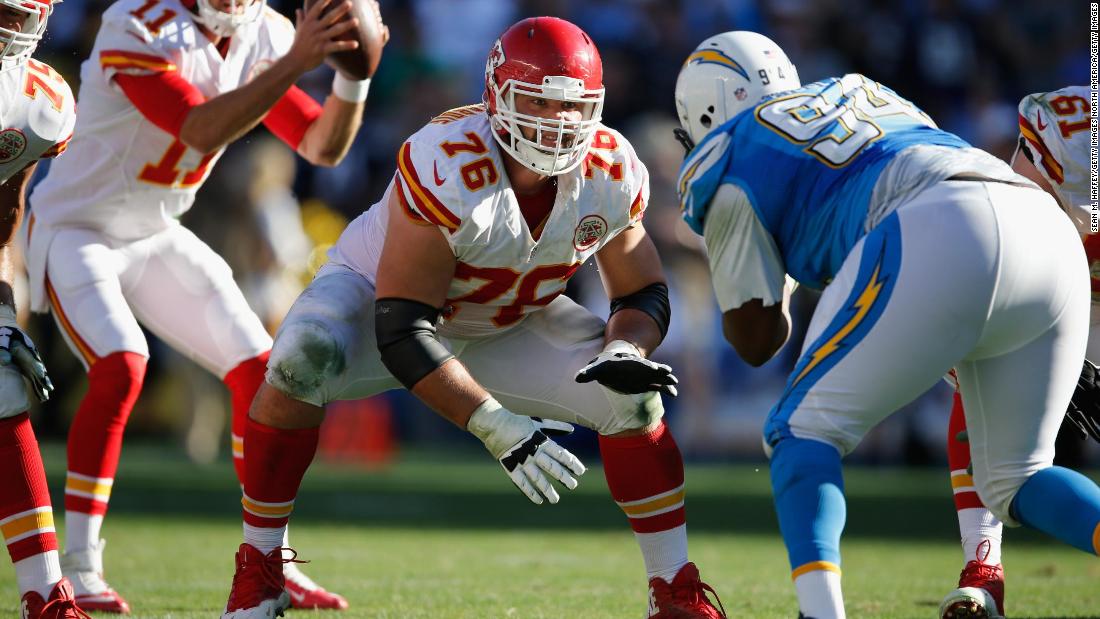 Chiefs will wear four decals on back of helmets in Super Bowl