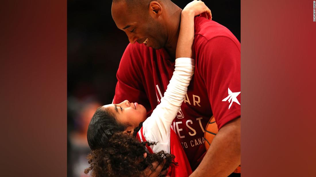Vanessa Bryant honored her husband and daughter as the Lakers paid