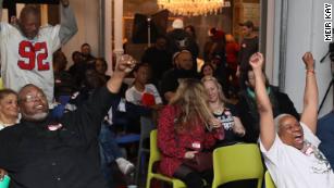 A man randomly threw a Super Bowl party for the homeless. 3 years