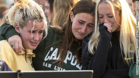 Hundreds honor Alyssa Altobelli, a victim of the crash that killed Kobe Bryant