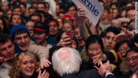 2020 Democrats make closing arguments in final hours before Iowa caucuses