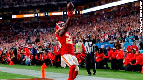 MIAMI, FLORIDA - FEBRUARY 02: Damien Williams #26 of the Kansas City Chiefs runs for a touchdown against the San Francisco 49ers during the fourth quarter in Super Bowl LIV at Hard Rock Stadium on February 02, 2020 in Miami, Florida. (Photo by Kevin C. Cox/Getty Images)