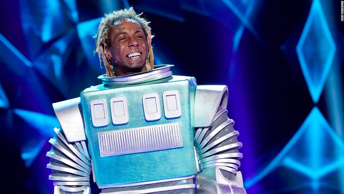 The Masked Singer Unmasks The Robot In The Season 3 Premiere Cnn 9315