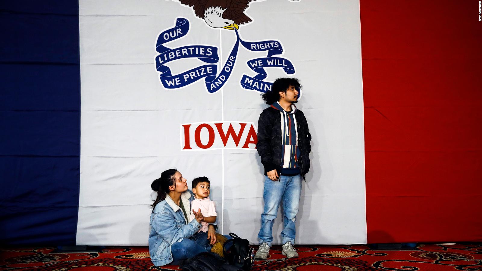 Iowa 2020: Candidates Make Frenetic Push To An Unpredictable Finish In ...