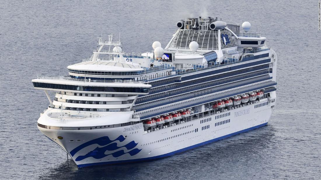 celebrity cruise ship covid outbreak 2022