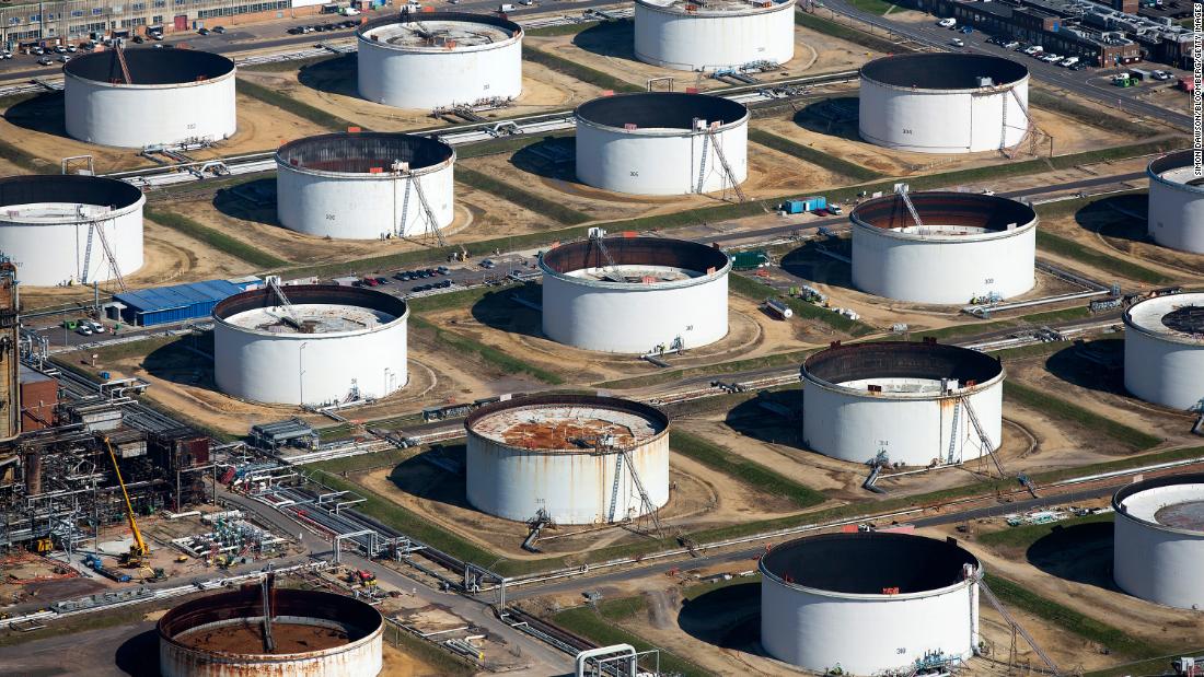 Big Oil Under Fire Exxons Market Value Has Crumbled By 184 Billion Cnn