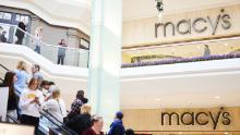 Macy&#39;s just dealt a big blow to the struggling American mall