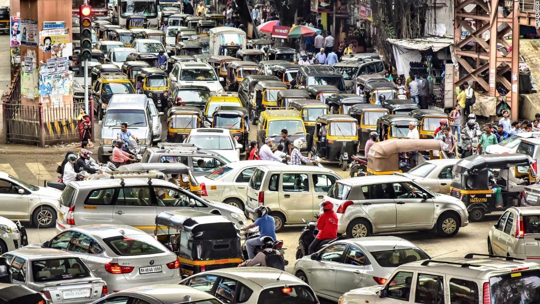 Mumbai Tests Traffic Lights That Stay Red If You Honk Your Horn Cnn