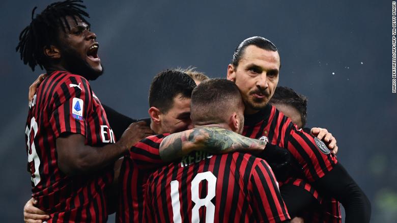 AC Milan&#39;s forward Zlatan Ibrahimovic had made it 2-0 before half-time. 