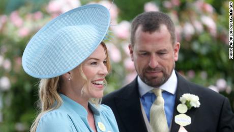 Queen&#39;s grandson Peter Phillips and wife Autumn to divorce