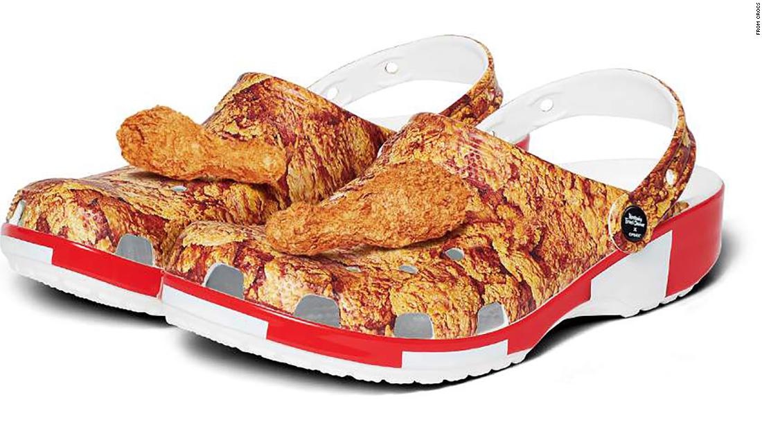 chicken clogs