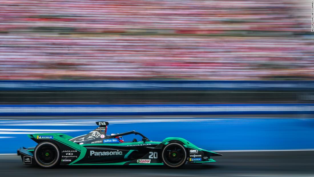 Australia&#39;s Mitch Evans, driving a Panasonic Jaguar Racing car, overtook Lotterer on the first corner and built up a sizeable lead to win by more than four seconds. 