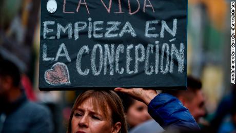 Colombia: los casos en los que es legal abortar - CNN Video