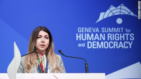Iranian women&#39;s rights activist Shaparak Shajarizadeh receives the 2020 Geneva Summit International Women&#39;s Rights Award.
