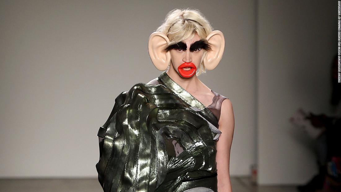 Fashion Institute Of Technology Apologizes After Fashion Show Evokes 