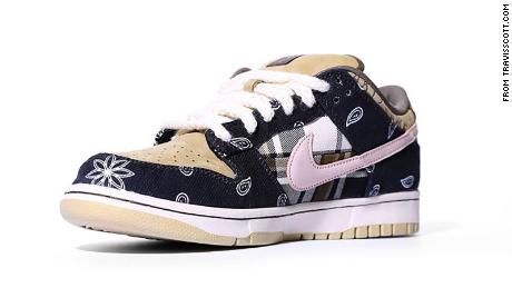released his new Nike SB Dunk sneakers 