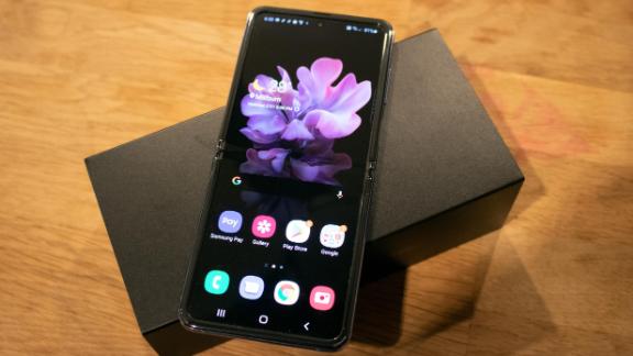 The Galaxy Z Flip Is The Best Foldable Smartphone