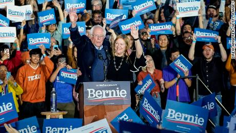  Democratic presidential candidate Sen. Bernie Sanders (I-VT) and his wife Jane Sanders wave to the crowd at the end of a campaign rally at Vic Mathias Shores Park on February 23, 2020 in Austin, Texas. 