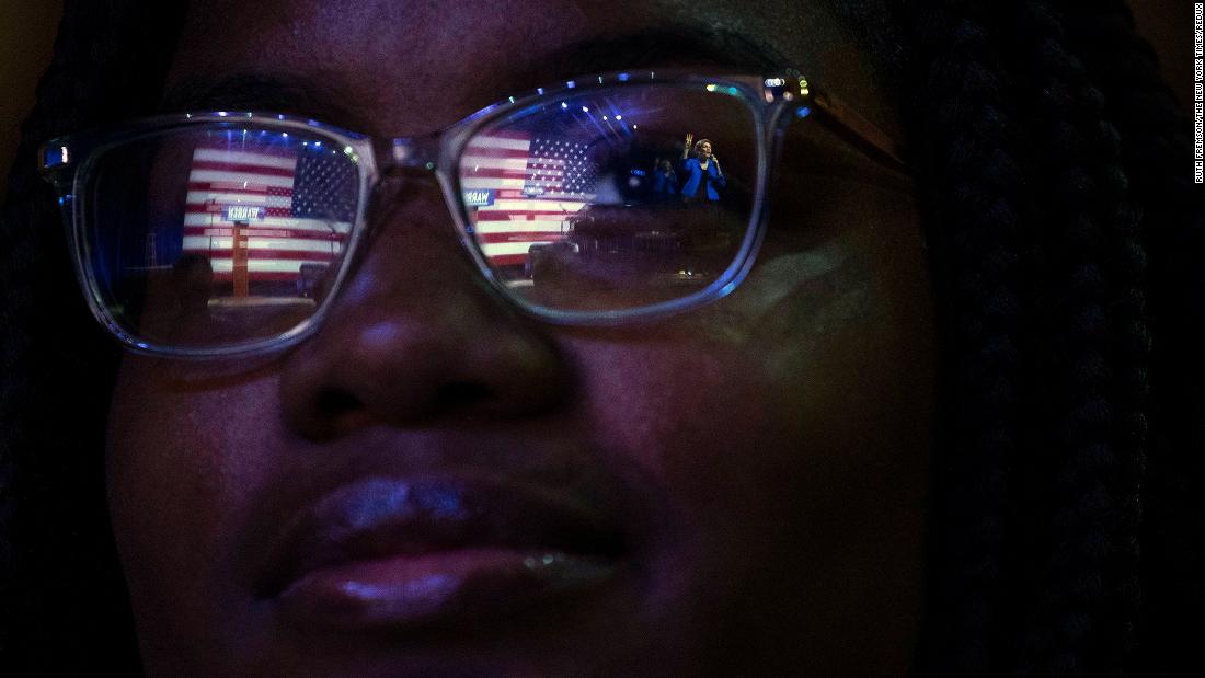 Warren is reflected in a woman&#39;s glasses while speaking in Orangeburg on Wednesday.