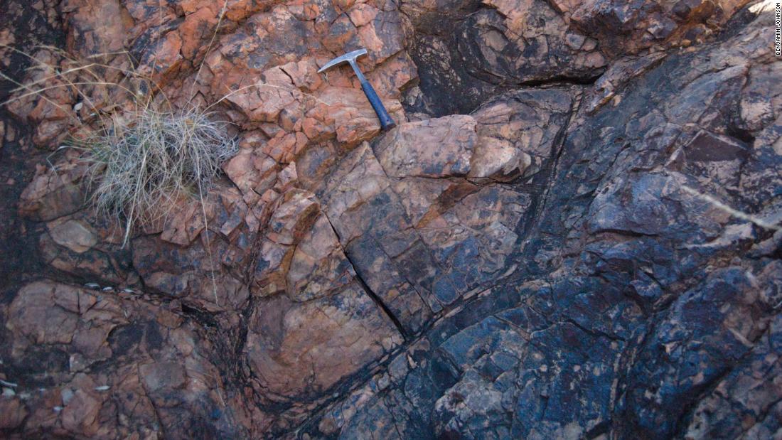 This rock lined the seafloor roughly 3.2 billion years ago, providing evidence that Earth may have been a &#39;waterworld&#39; in its ancient past.