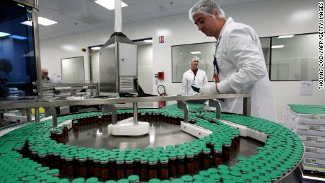 A regulator checks the production of H1N1 vaccines by the Sanofi-Pasteur manufacturer on October 19, 2009 in Val-de-Reuil, western Paris.