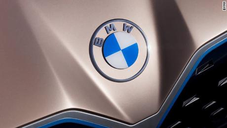 BMW&#39;s new logo made its debut on the Concept i4 vehicle. 