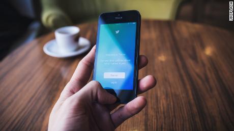 Twitter is testing disappearing posts called &#39;Fleets&#39;