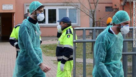 Italy shuts all schools over coronavirus outbreak