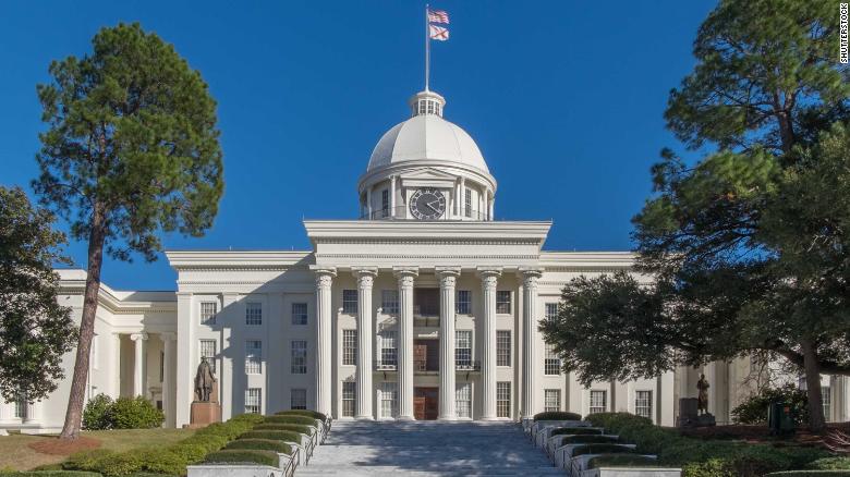Alabama Legislature votes to legalize medical marijuana