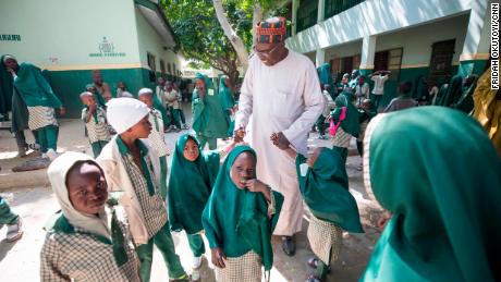 Les enfants déplacés dans le conflit de Boko Haram sont sur la voie du succès grâce à une école qui donne la priorité à la paix